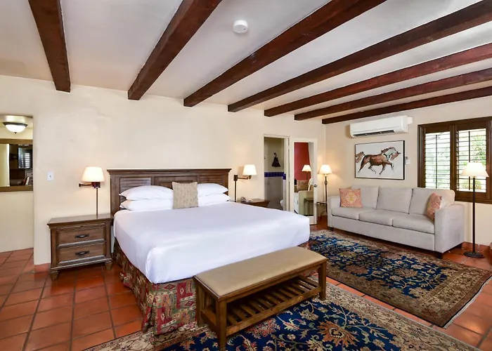 Lodge On The Desert *