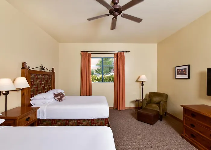 On The Desert Lodge Tucson